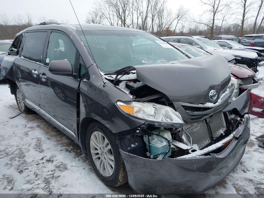 TOYOTA SIENNA XLE V6 8 PASSENGER