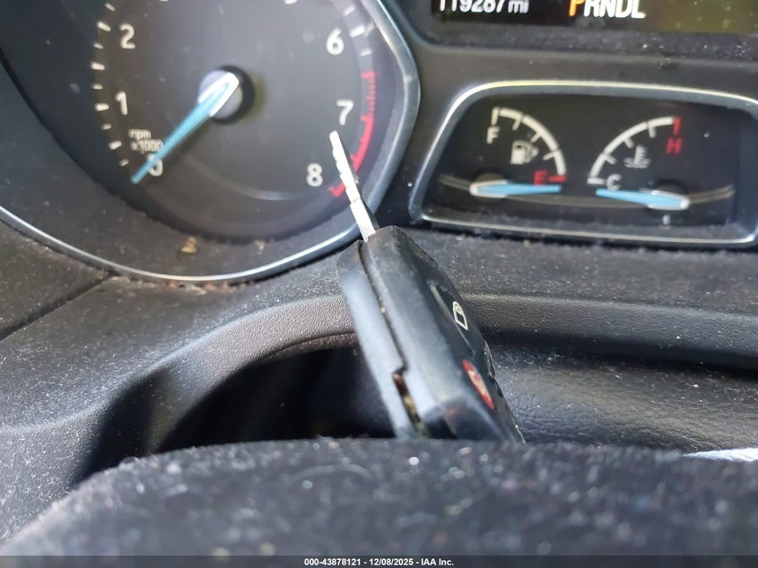 1FADP3E2XHL332441 2017 FORD FOCUS photo no. 11