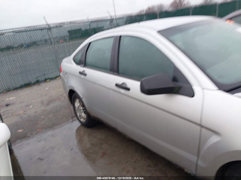 2010 Ford Focus Se VIN: 1FAHP3FN7AW215513 Lot: 43878146