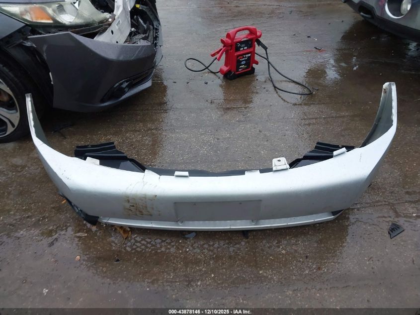 2010 Ford Focus Se VIN: 1FAHP3FN7AW215513 Lot: 43878146