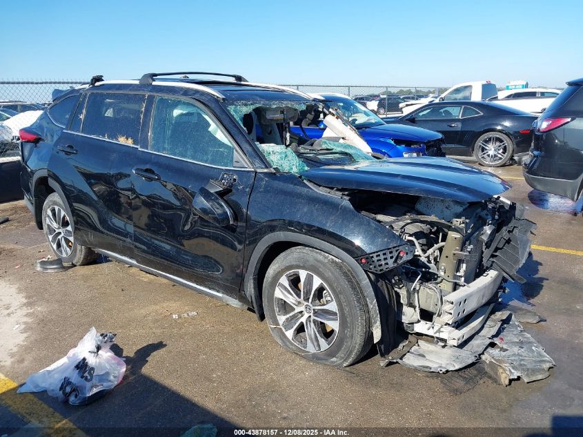 TOYOTA HIGHLANDER XLE