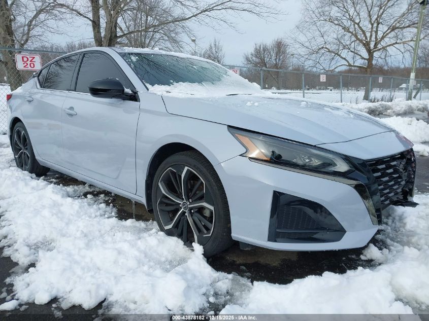 NISSAN ALTIMA SR FWD