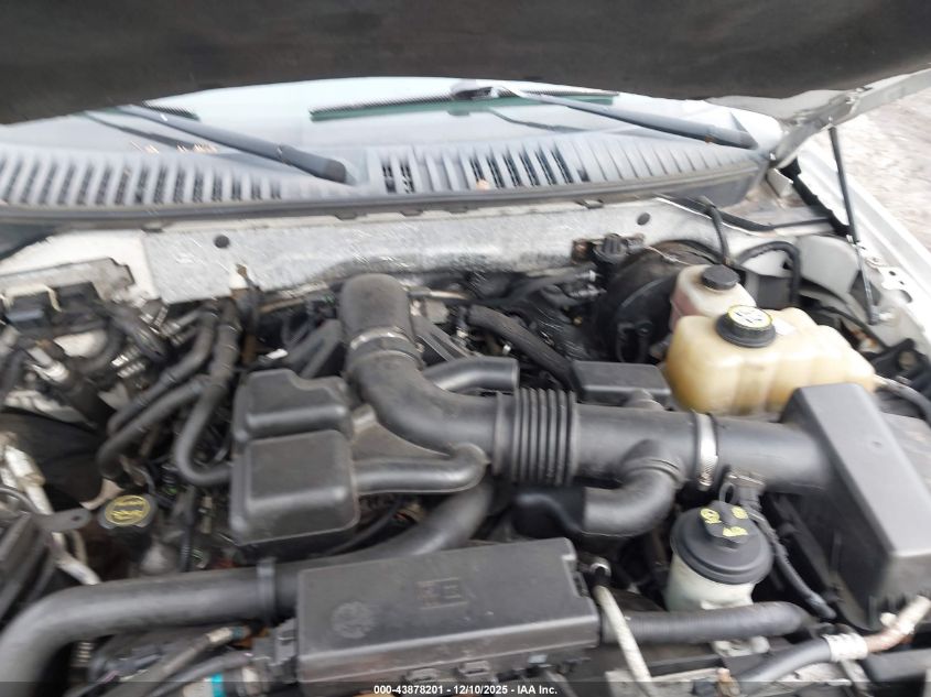 2008 Ford Expedition Eddie Bauer/King Ranch VIN: 1FMFU18588LA41731 Lot: 43878201