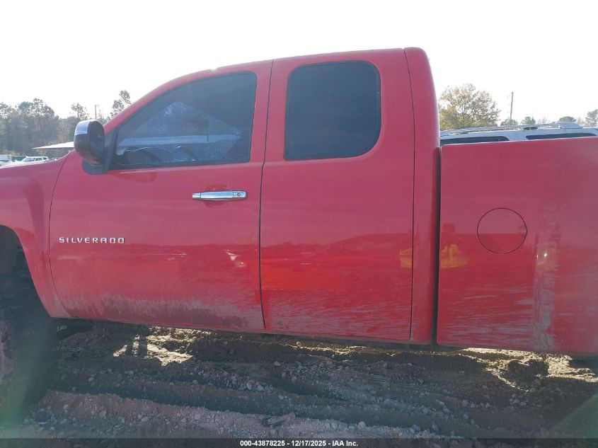 2013 Chevrolet Silverado 1500 Lt VIN: 1GCRKSE71DZ100256 Lot: 43878225