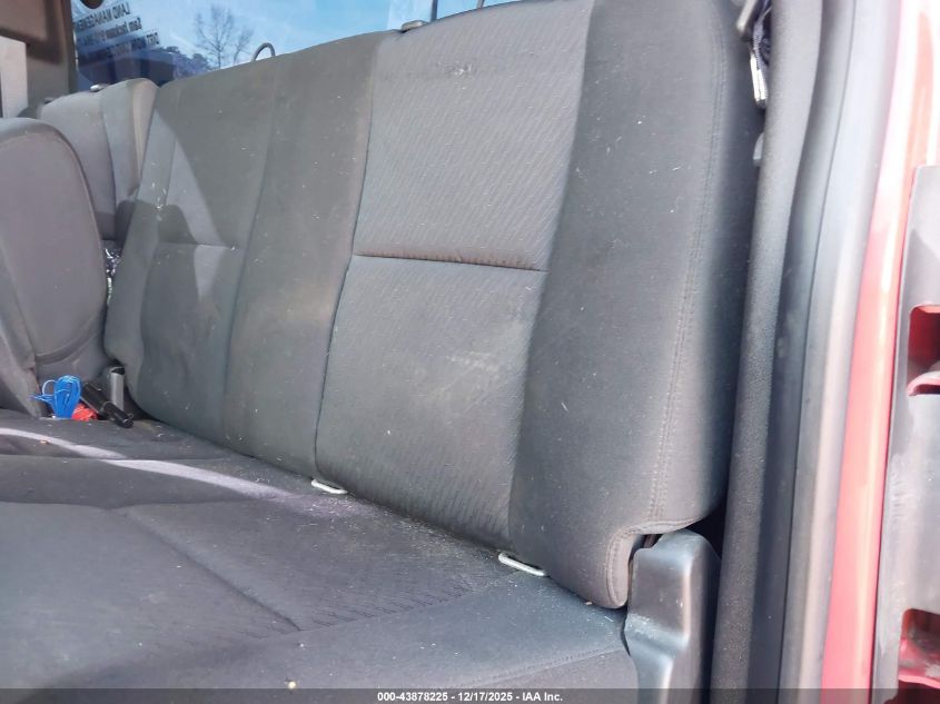 2013 Chevrolet Silverado 1500 Lt VIN: 1GCRKSE71DZ100256 Lot: 43878225