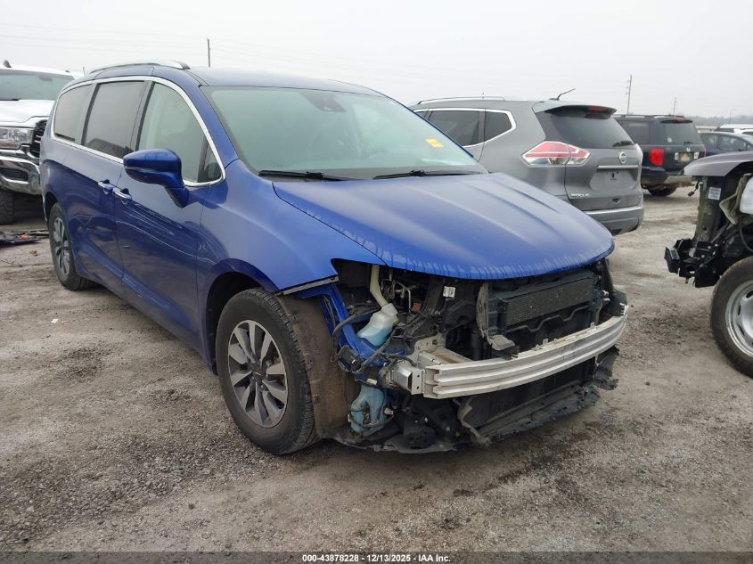 CHRYSLER PACIFICA TOURING L