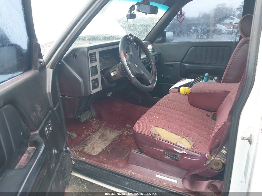1B7FL23X9LS603091 1990 DODGE DAKOTA photo no. 5
