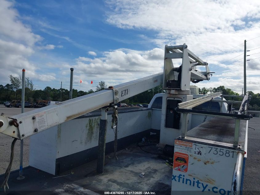 2011 Ford F-450 Chassis Xl VIN: 1FDUF4GY7BEC25973 Lot: 43878255