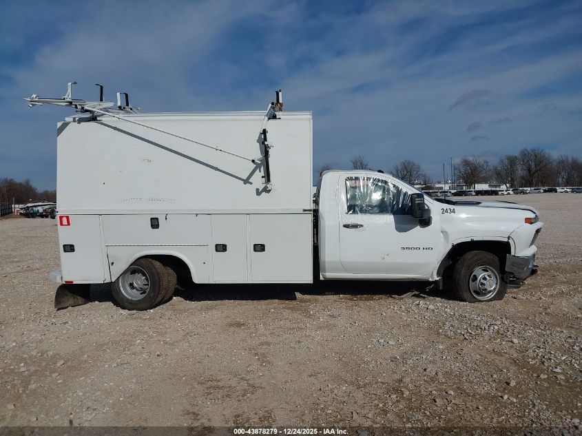 2024 Chevrolet Silverado 3500Hd Chassis Work Truck VIN: 1GB3WREY7RF277533 Lot: 43878279