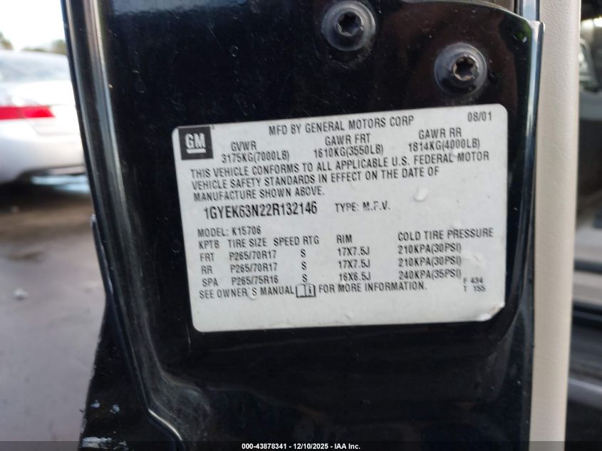 2002 Cadillac Escalade Standard VIN: 1GYEK63N22R132146 Lot: 43878341