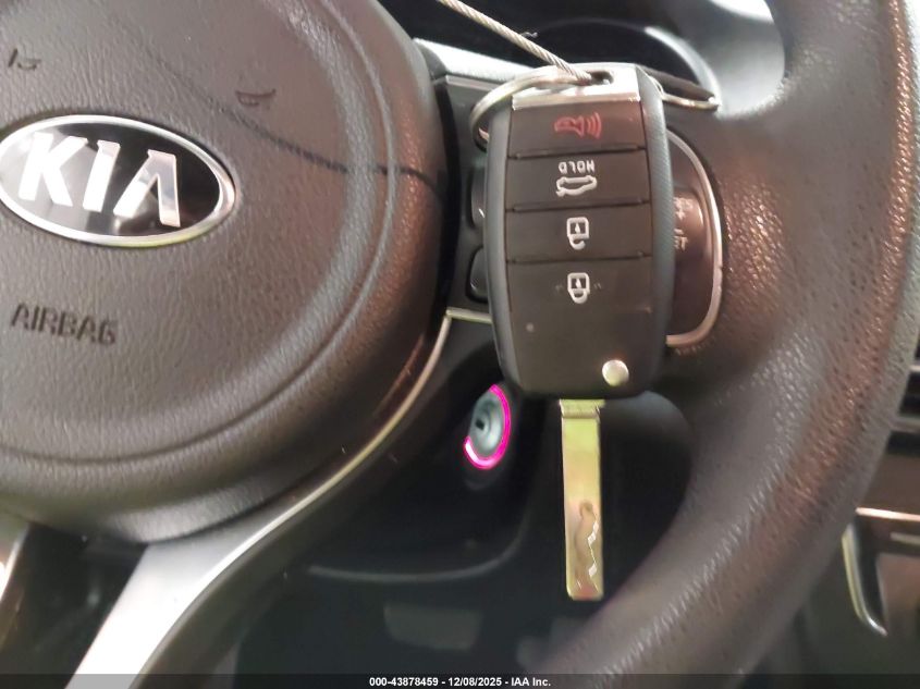 2017 Kia Optima Lx VIN: 5XXGT4L38HG162665 Lot: 43878459