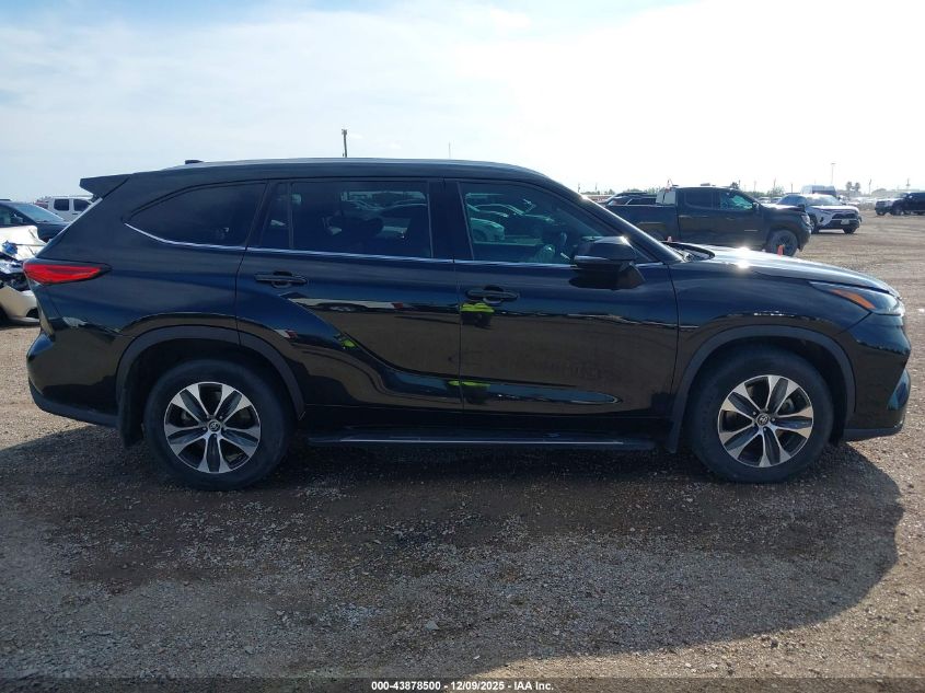 2021 Toyota Highlander Xle VIN: 5TDGZRAH9MS052176 Lot: 43878500