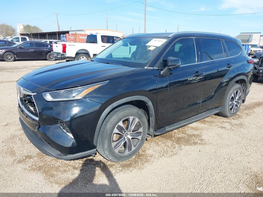 2021 Toyota Highlander Xle
