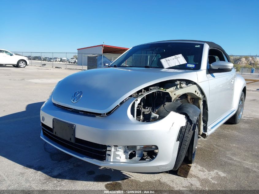 2013 Volkswagen Beetle 2.5L VIN: 3VW5X7AT4DM803364 Lot: 43878539