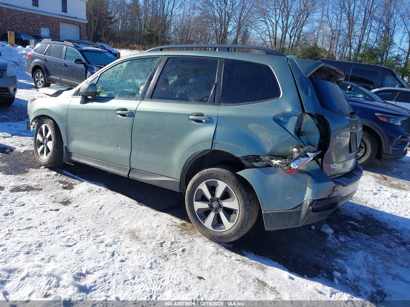 Vin: jf2sjaec5jh584835, lot: 44374158, subaru forester 2.5i premium 20183