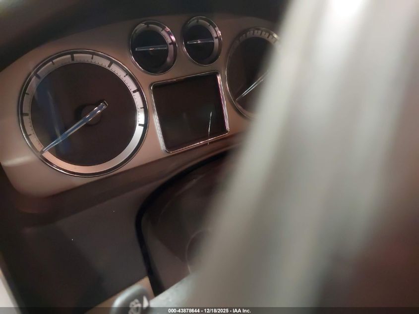 2010 Cadillac Escalade Standard VIN: 1GYUKAEF8AR101759 Lot: 43878644