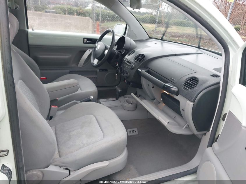 2002 Volkswagen New Beetle Gls VIN: 3VWCB21C62M454021 Lot: 43878655