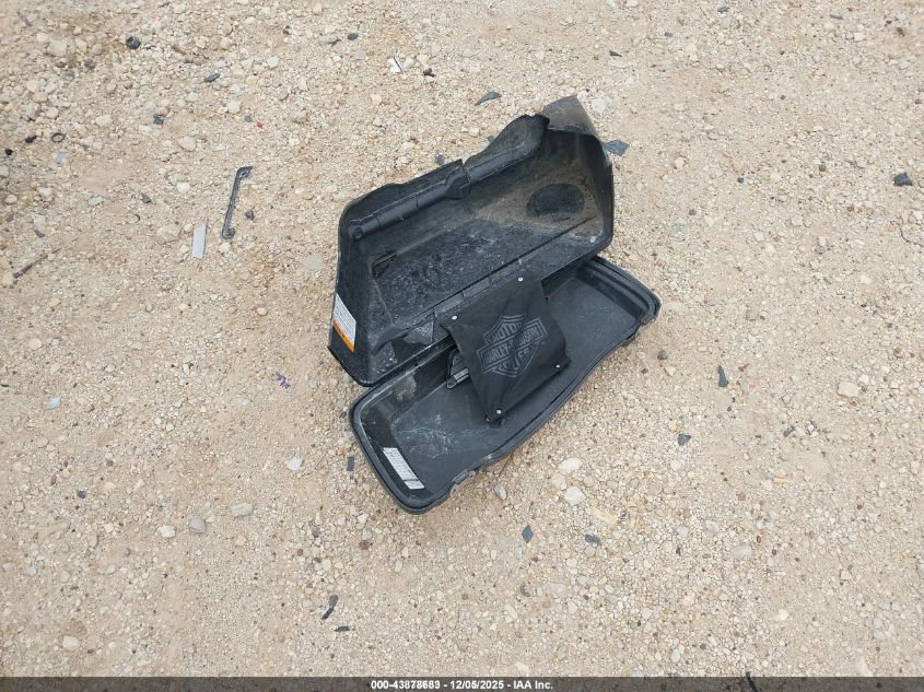 2009 Harley-Davidson Flhx VIN: 1HD1KB41X9Y624494 Lot: 43878683