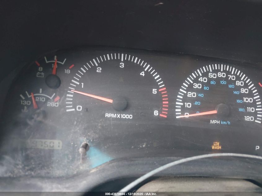 1998 Dodge Ram 2500 St VIN: 1B7KF23Z1WJ110880 Lot: 43878684