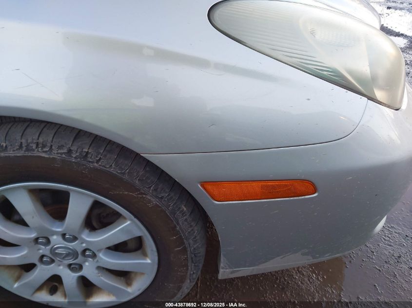 2004 Lexus Es 330 VIN: JTHBA30G540002254 Lot: 43878692