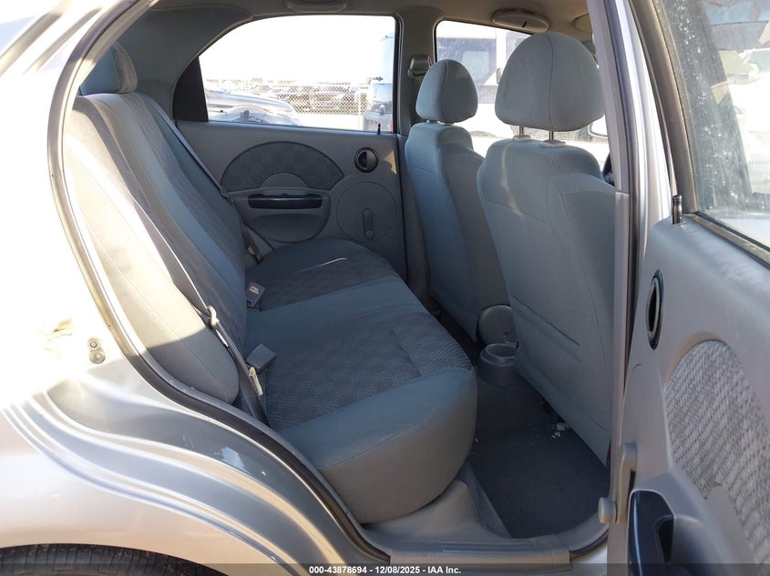 KL1TD52635B296537 2005 CHEVROLET AVEO photo no. 8