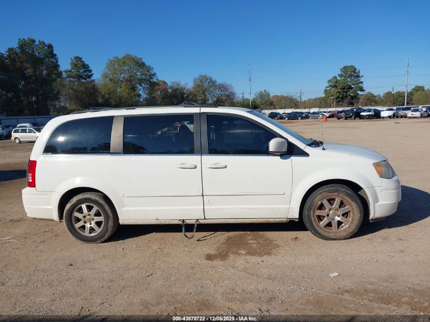 2008 Chrysler Town & Country Touring VIN: 2A8HR54P08R143473 Lot: 43878722
