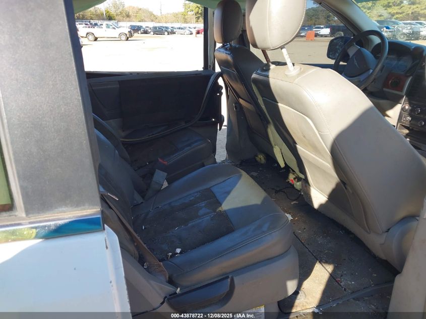 2008 Chrysler Town & Country Touring VIN: 2A8HR54P08R143473 Lot: 43878722