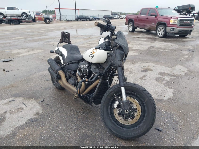 1HD1YLK10JC043272 2018 Harley-Davidson Fxfbs Fat Bob 114 auction photo 1