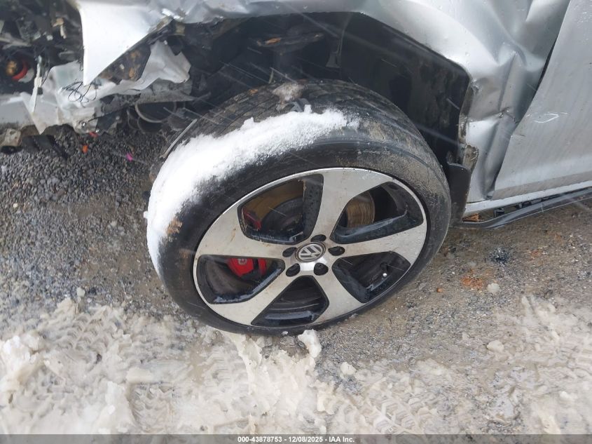 2016 Volkswagen Golf Gti Autobahn W/Performance Package 4-Door VIN: 3VW547AU9GM055121 Lot: 43878753