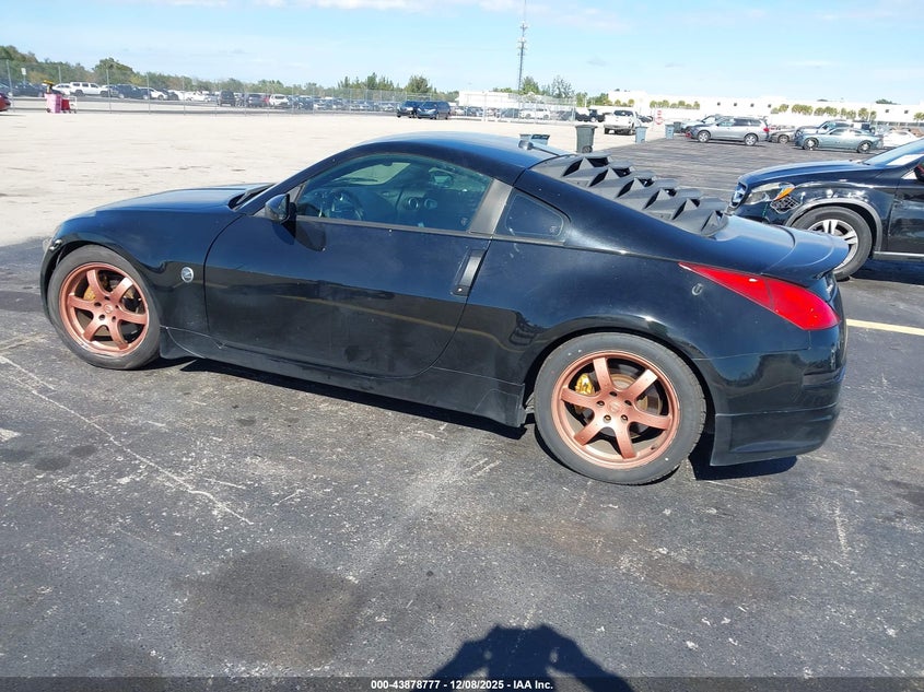 JN1AZ34E23T005157 2003 NISSAN 350Z photo no. 3