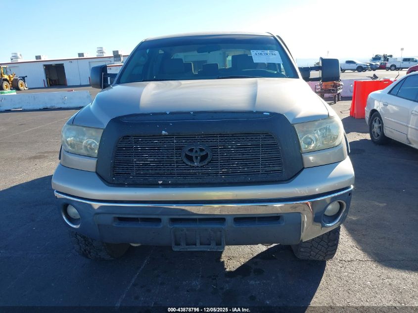2008 Toyota Tundra Sr5 5.7L V8 VIN: 5TFDV54188X036640 Lot: 43878796