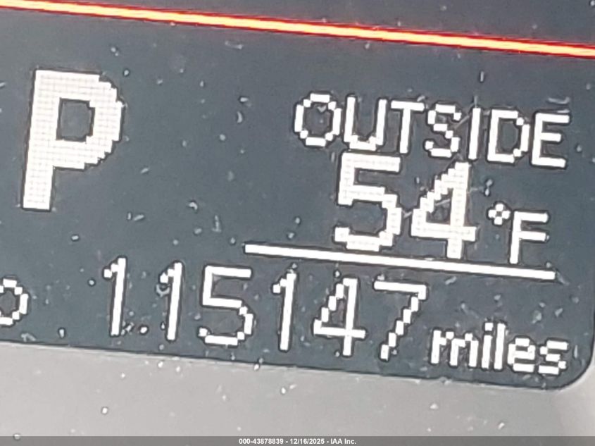 2018 Toyota Corolla Le VIN: 5YFBURHE6JP780935 Lot: 43878839