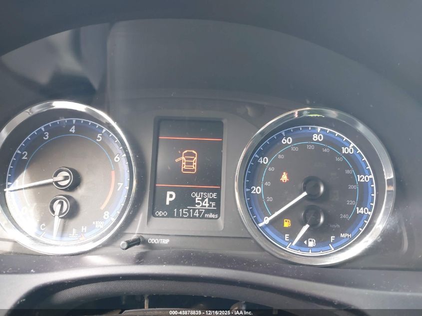 2018 Toyota Corolla Le VIN: 5YFBURHE6JP780935 Lot: 43878839