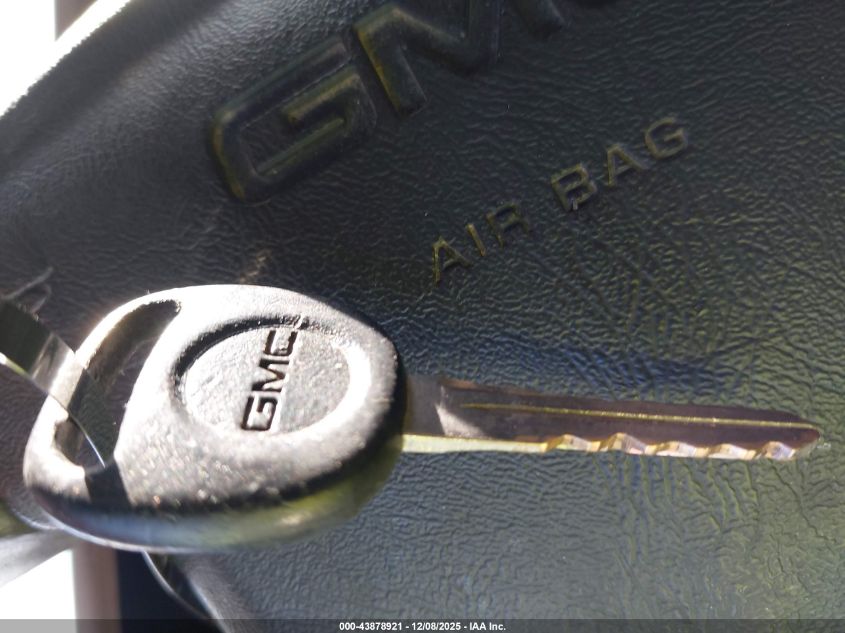 2003 GMC Sierra 2500Hd Sle VIN: 1GTHK23103F138863 Lot: 43878921