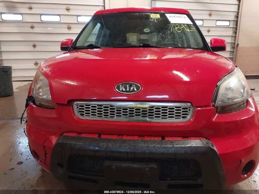 2010 Kia Soul + VIN: KNDJT2A23A7194233 Lot: 43878924