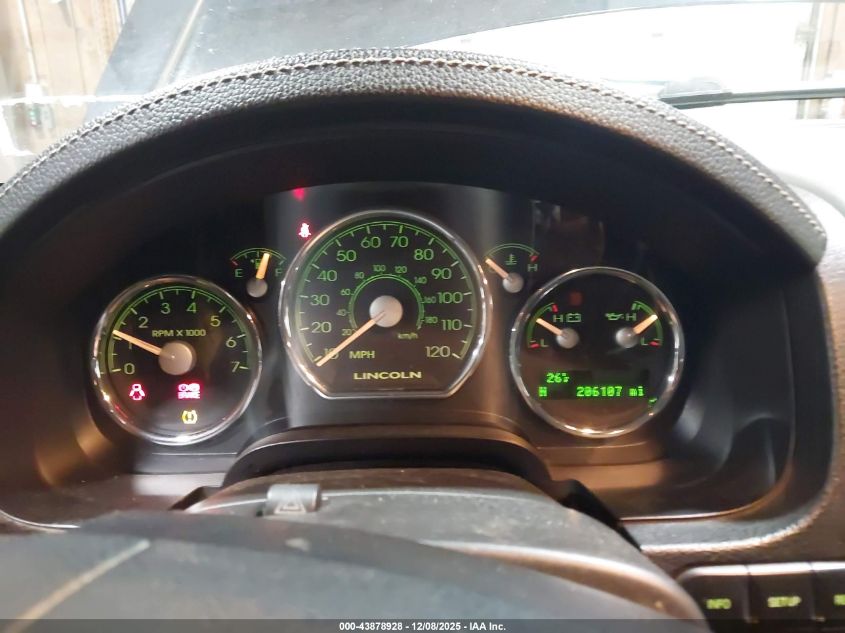 2007 Lincoln Mark Lt VIN: 5LTPW18557FJ01770 Lot: 43878928