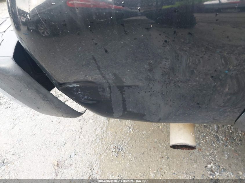 2005 Chevrolet Tahoe Lt VIN: 1GNEC13T75R105329 Lot: 43878938