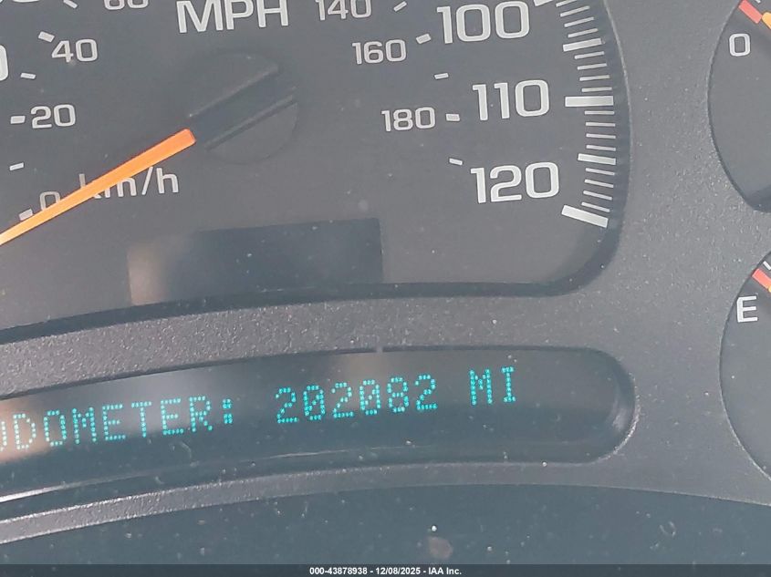 2005 Chevrolet Tahoe Lt VIN: 1GNEC13T75R105329 Lot: 43878938