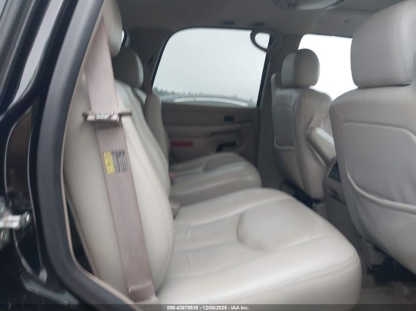 2005 Chevrolet Tahoe Lt VIN: 1GNEC13T75R105329 Lot: 43878938