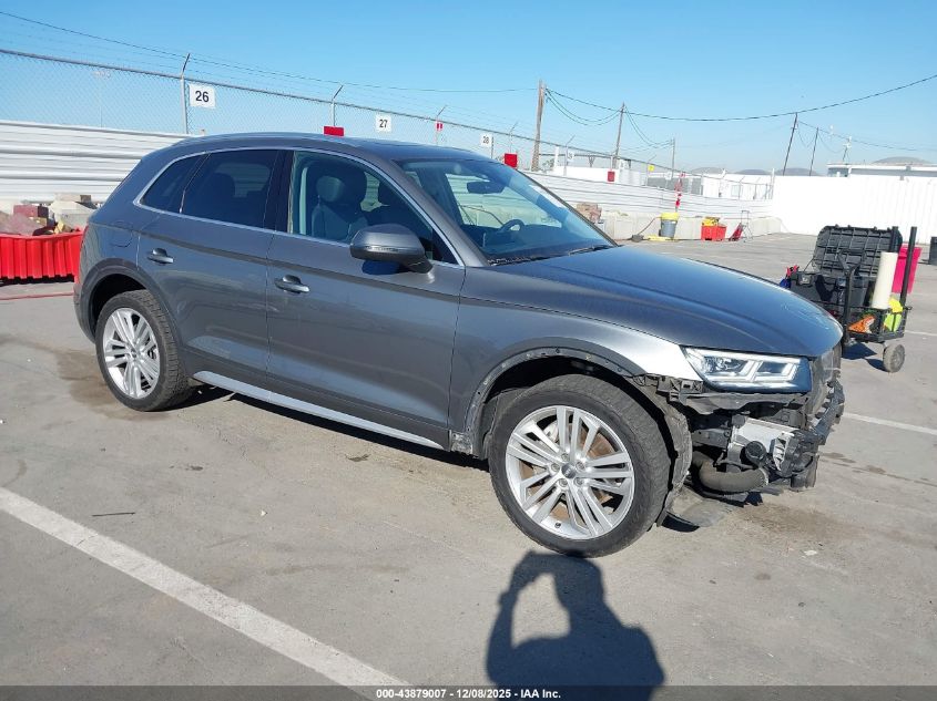 AUDI Q5 2.0T PREMIUM/2.0T TECH PREMIUM