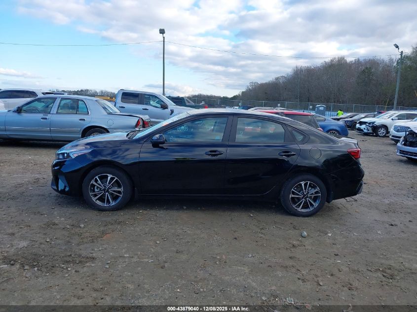 2024 Kia Forte Lxs VIN: 3KPF24AD1RE825837 Lot: 43879040