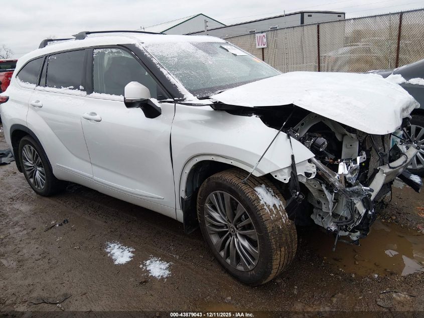 TOYOTA HIGHLANDER PLATINUM