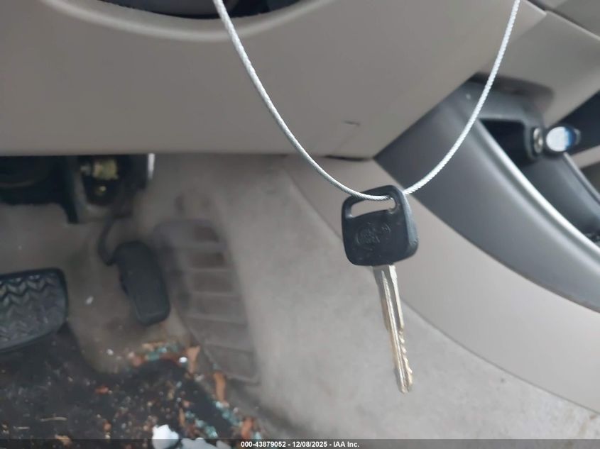 2003 Toyota Camry Le VIN: 4T1BE32K23U184859 Lot: 43879052