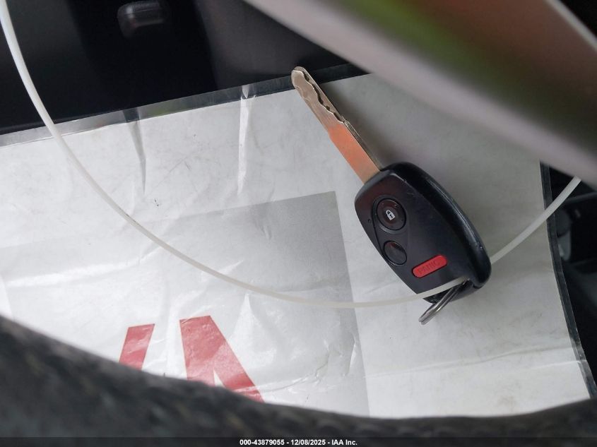 2008 Honda Fit Sport VIN: JHMGD37638S044443 Lot: 43879055