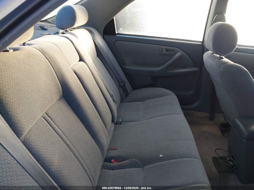 2001 Toyota Camry Le VIN: 4T1BG22K71U837820 Lot: 43879064