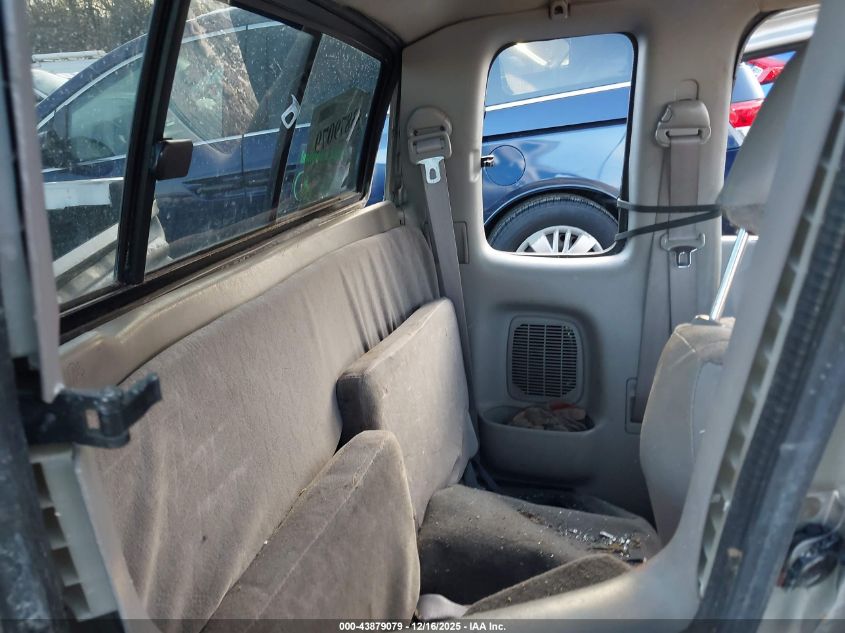 2003 Toyota Tacoma Base V6 VIN: 5TEWN72N73Z230667 Lot: 43879079