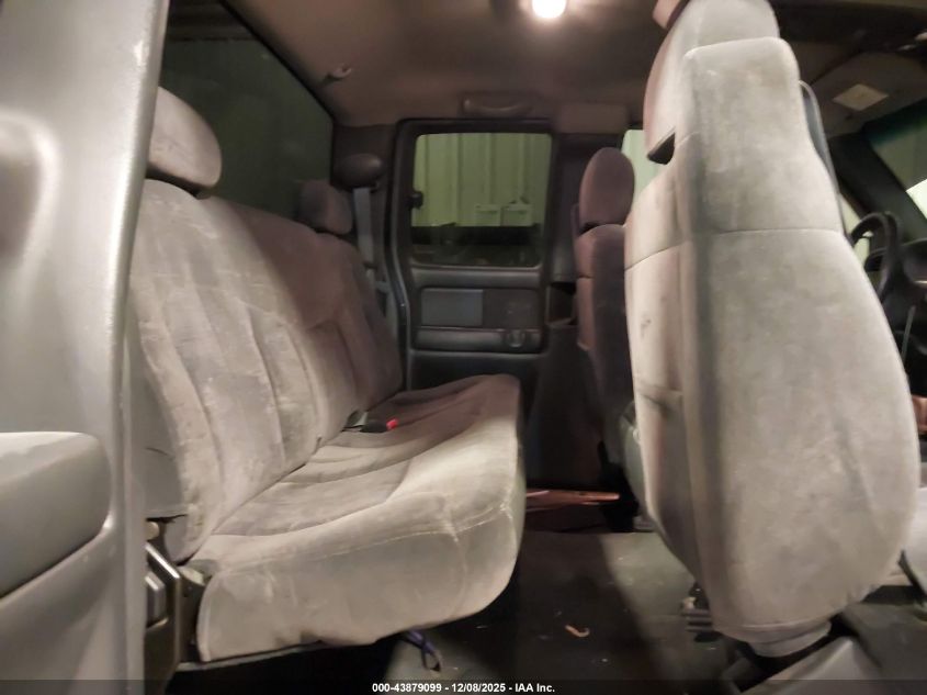 2001 Chevrolet Silverado 2500Hd Ls VIN: 1GCHK29111E295408 Lot: 43879099