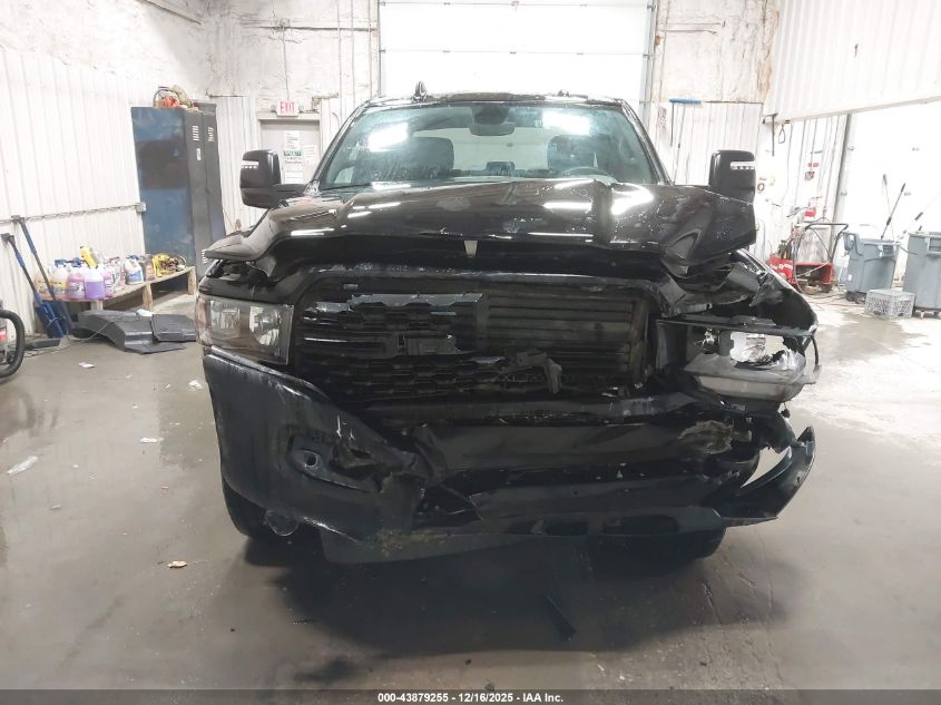 2024 Ram 3500 Big Horn 4X4 6'4 Box VIN: 3C63R3DL9RG255920 Lot: 43879255