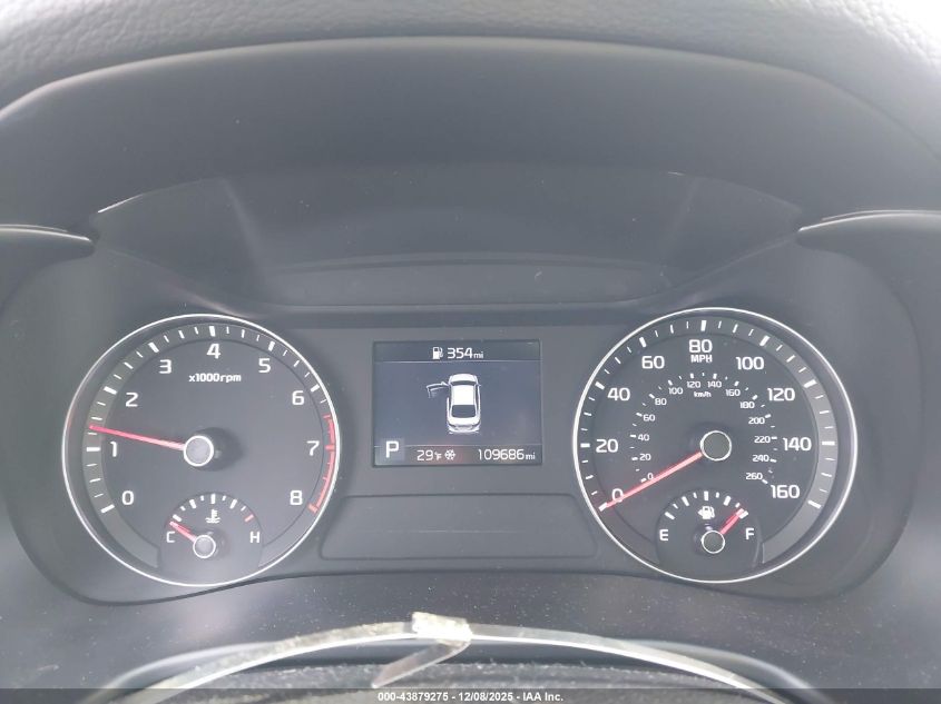 2019 Kia Forte Lxs VIN: 3KPF24AD5KE082718 Lot: 43879275