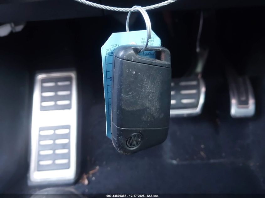 2018 Volkswagen Tiguan 2.0T Sel Premium VIN: 3VV4B7AX7JM191142 Lot: 43879387